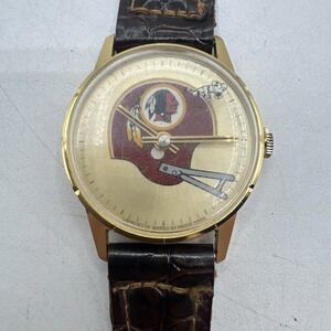 Vintage 1971 Lafayette Washington Redskins Watch Mechanical Read